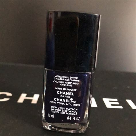 chanel blue satin le vernis|Chanel Le Vernis in Blue Satin Review .